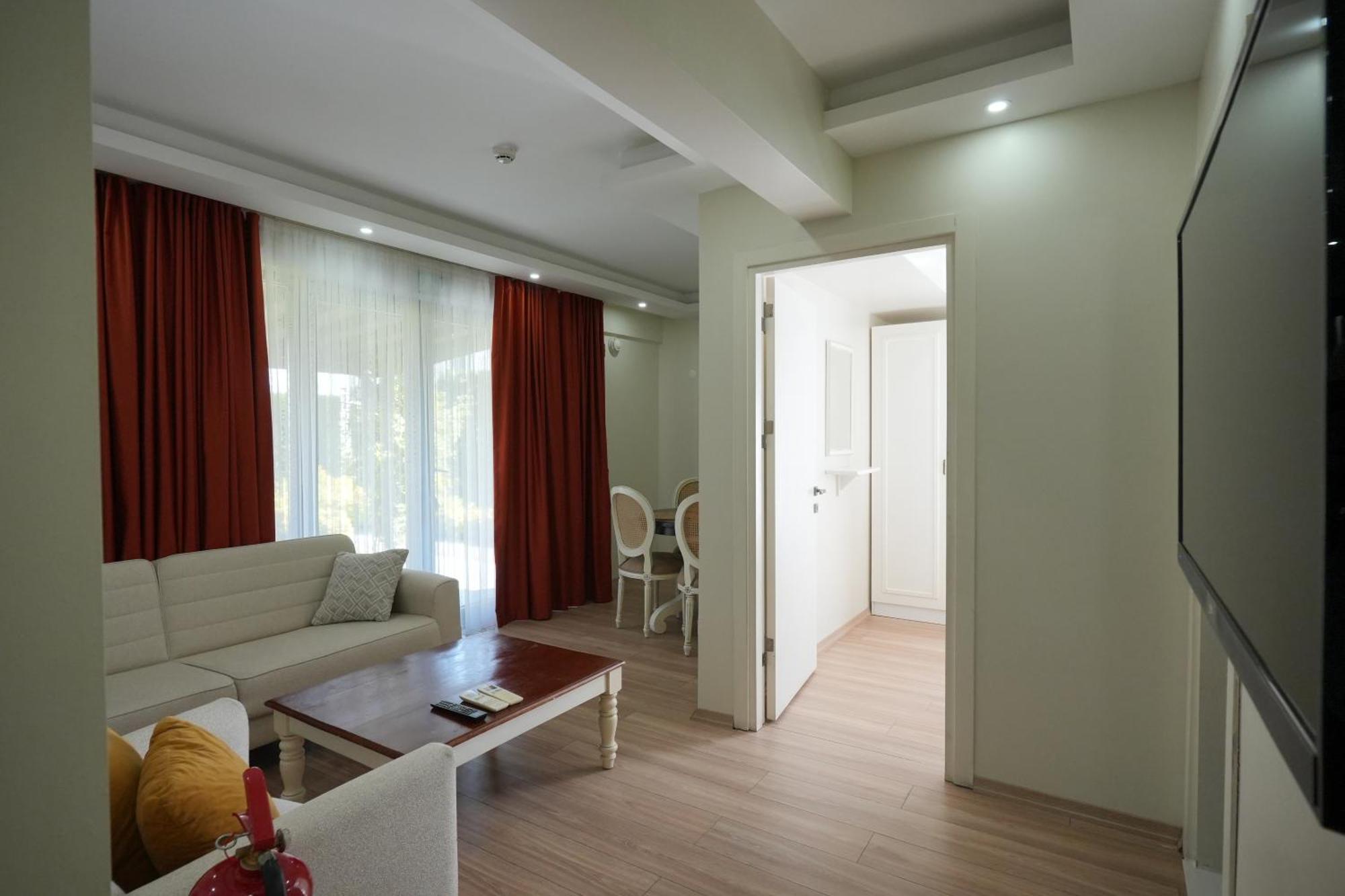 Sapanca Cayir Cimen Otel エクステリア 写真