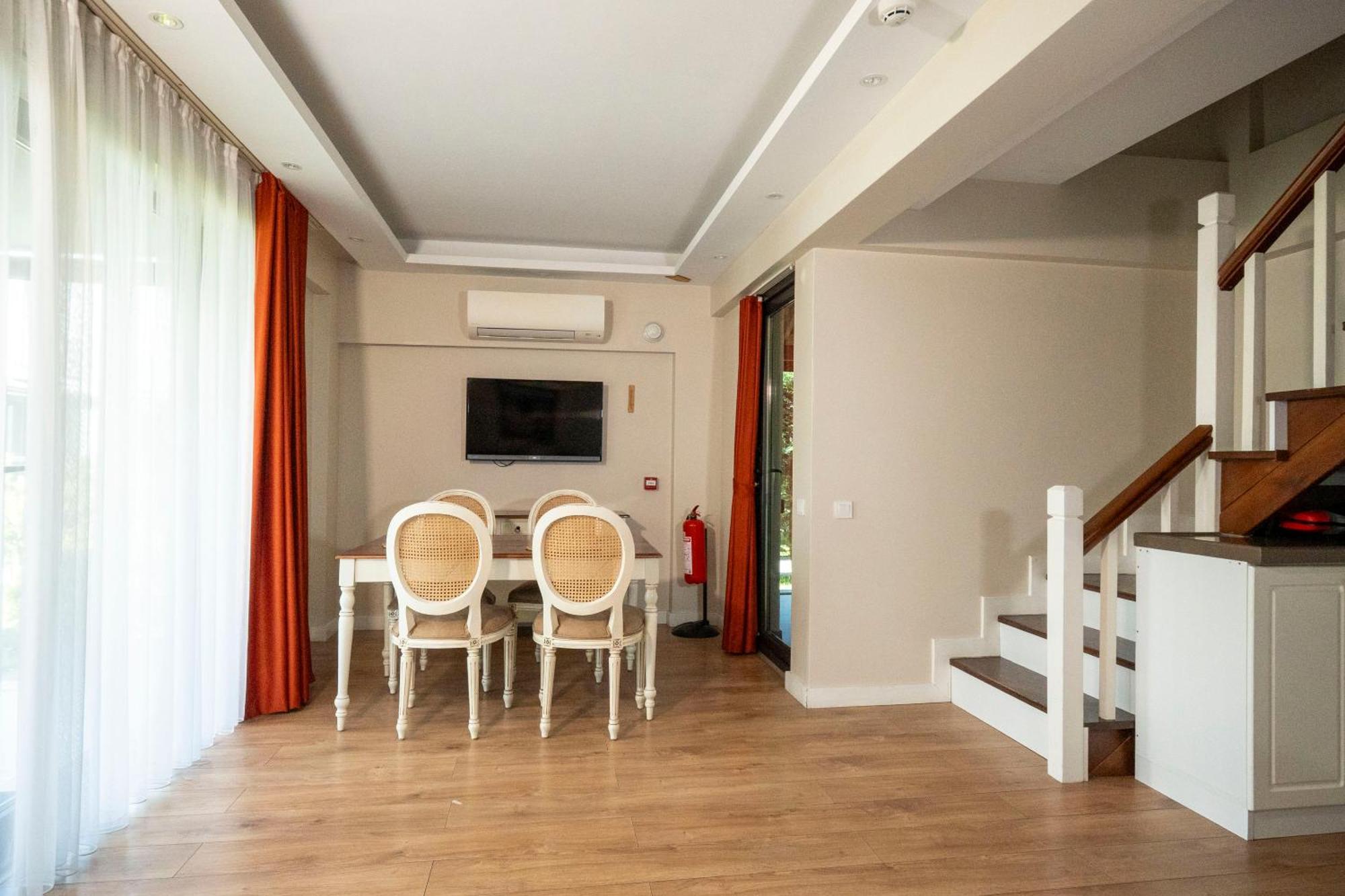 Sapanca Cayir Cimen Otel エクステリア 写真
